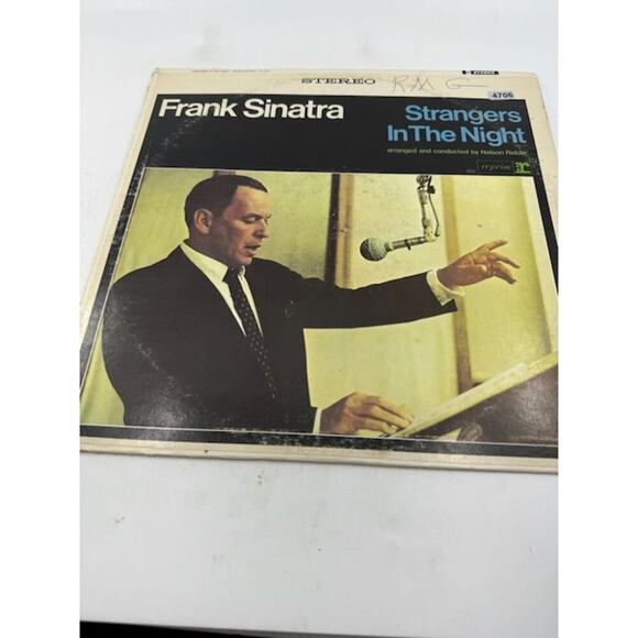 Frank Sinatra – Strangers In The Night 1966 Vinyl Album Record - Picture 2 of 5